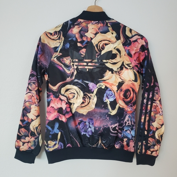 Adidas Originals Floral Rose Print Superstar Track Jacket Girls  size 11/12 - Picture 5 of 7